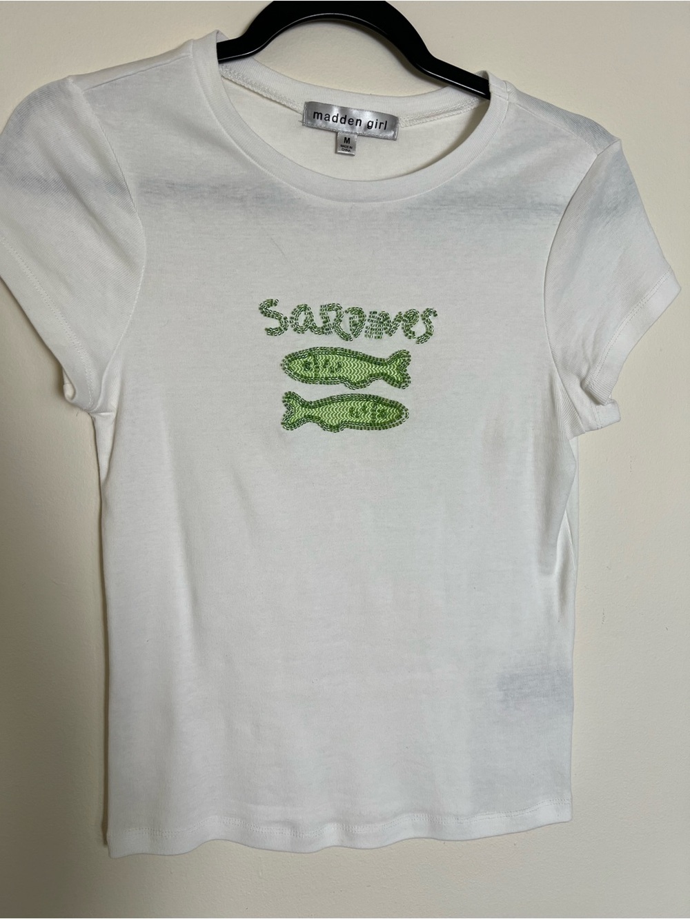 madden girl White T-Shirt with Green Sardines Beaded Design Y2K